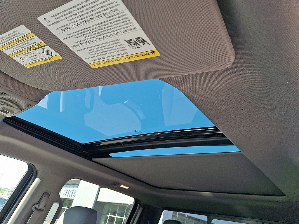 2016 Ford F-150 photo 14 of 31