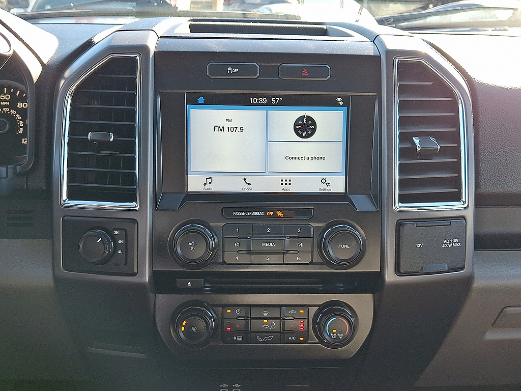 2016 Ford F-150 photo 17 of 31