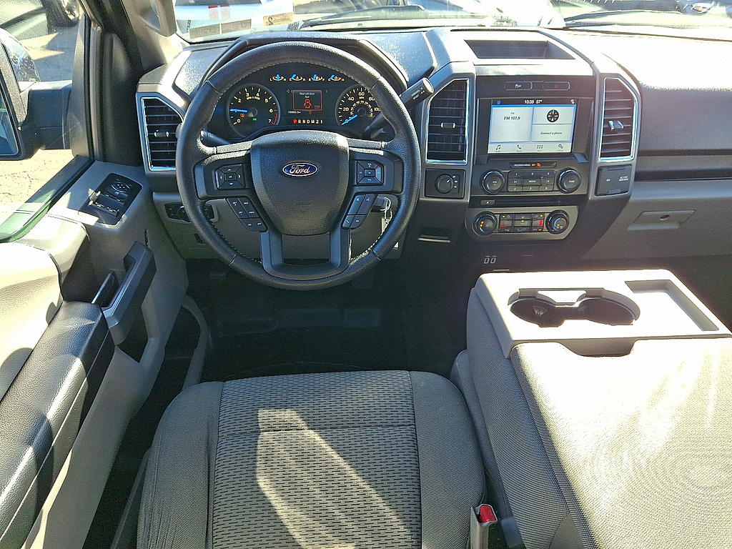 2016 Ford F-150 photo 11 of 31