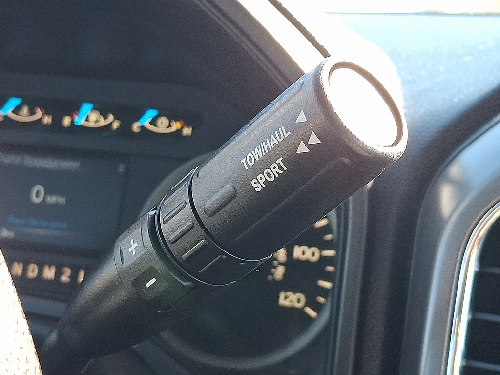 2016 Ford F-150 photo 15 of 31