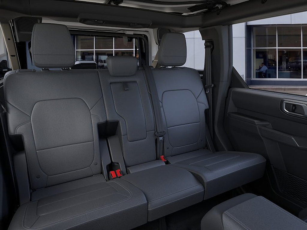 2026 Ford Bronco photo 11 of 25