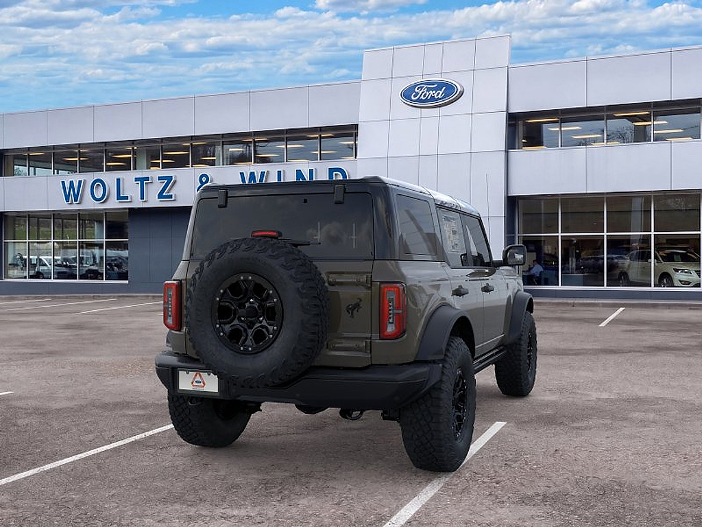 2026 Ford Bronco photo 8 of 25