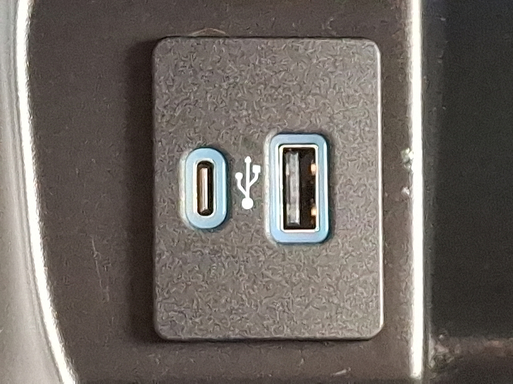 2023 Ford F-150 photo 24 of 31