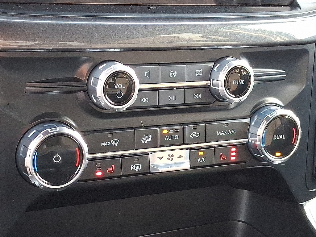 2023 Ford F-150 photo 15 of 31