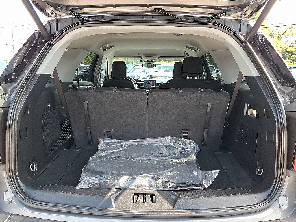 2024 Ford Explorer XLT Carbonized Gray at Washington Ford