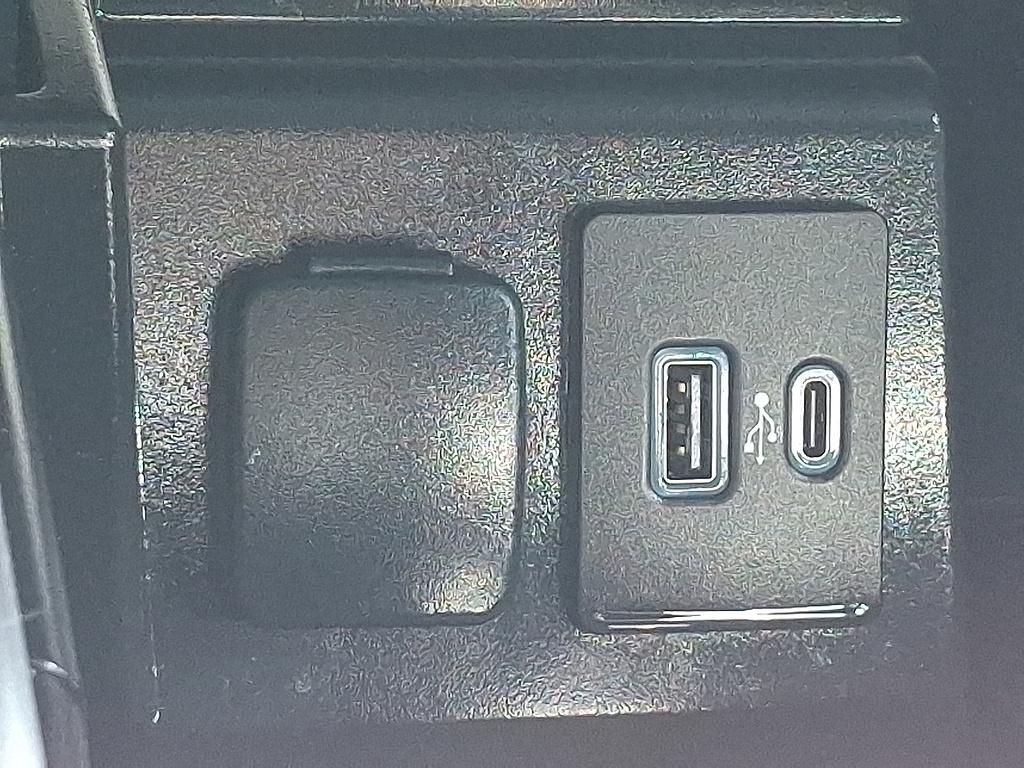 2024 Ford Explorer XLT Carbonized Gray at Washington Ford