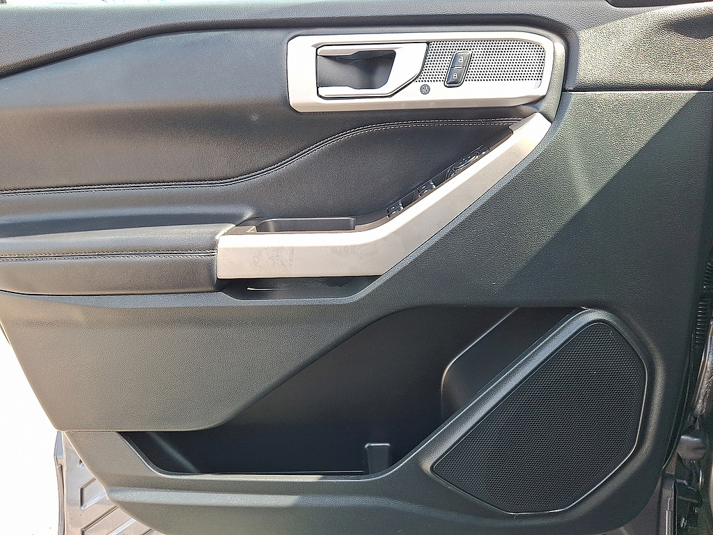 2024 Ford Explorer XLT Carbonized Gray at Washington Ford