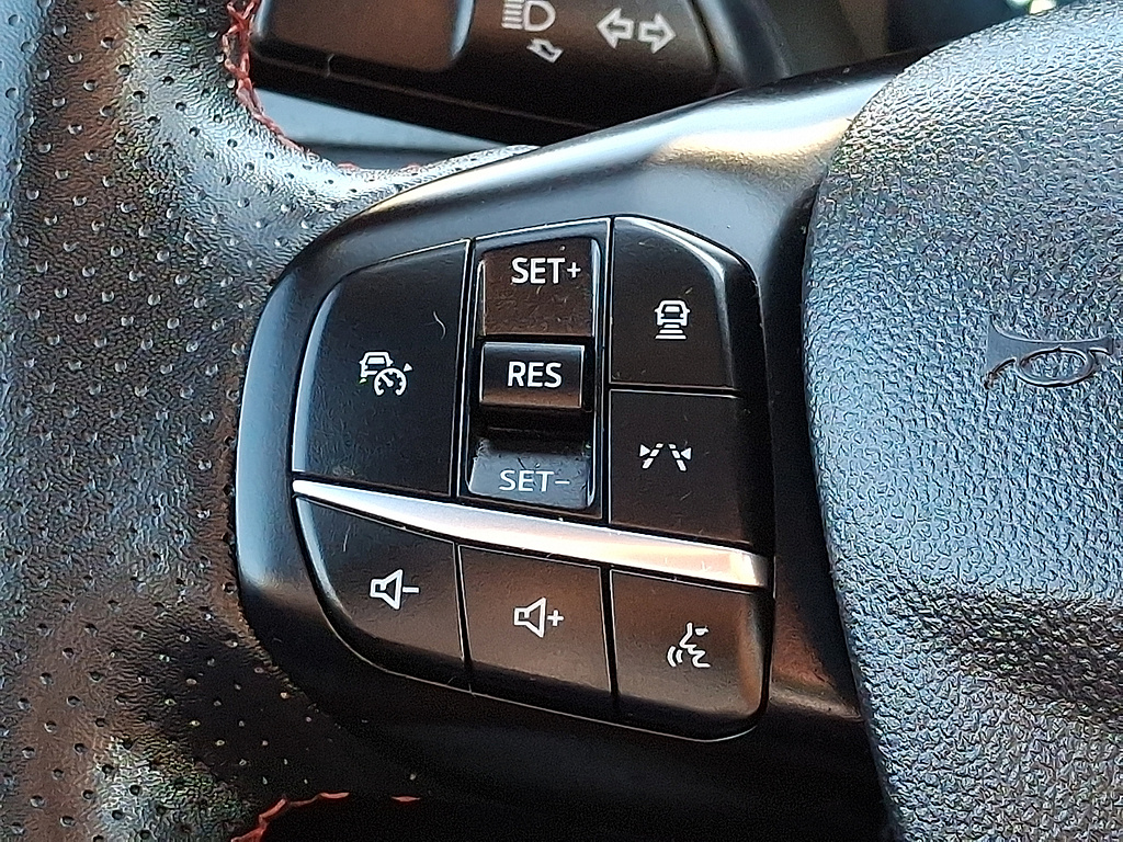 2024 Ford Escape photo 22 of 31