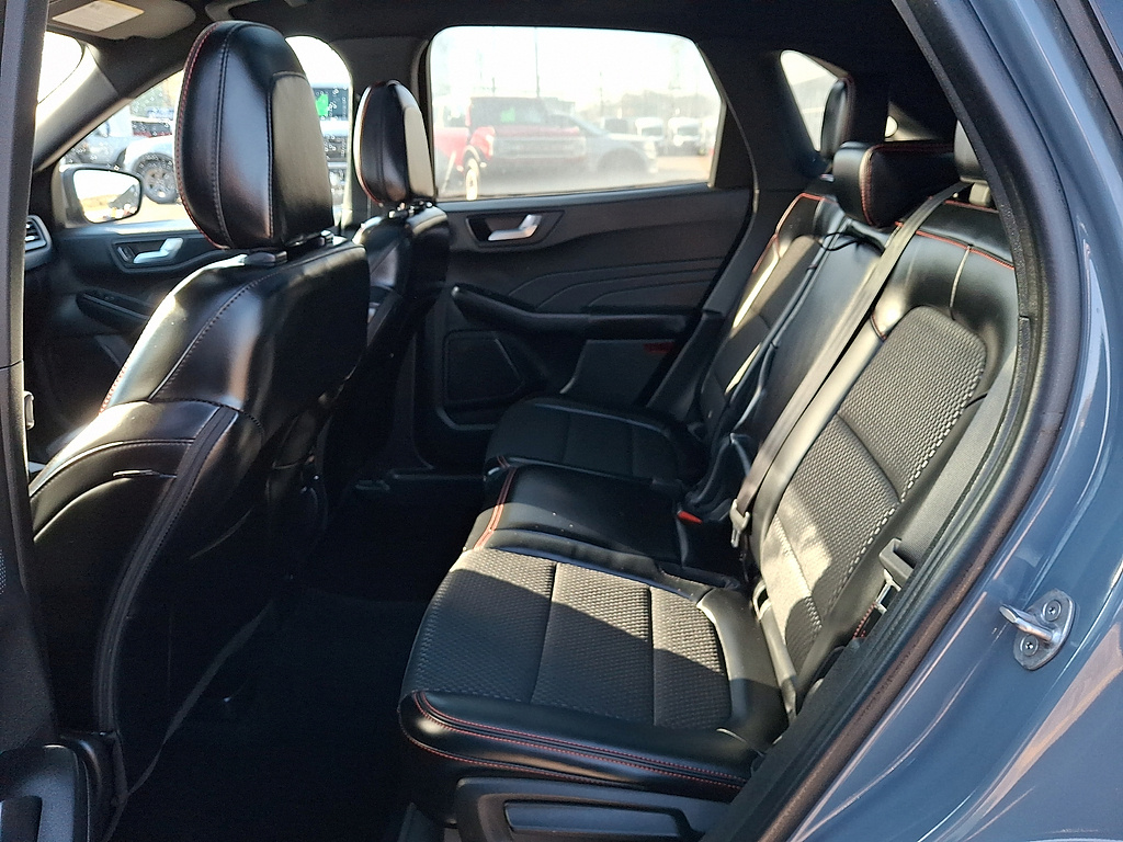 2024 Ford Escape photo 10 of 31