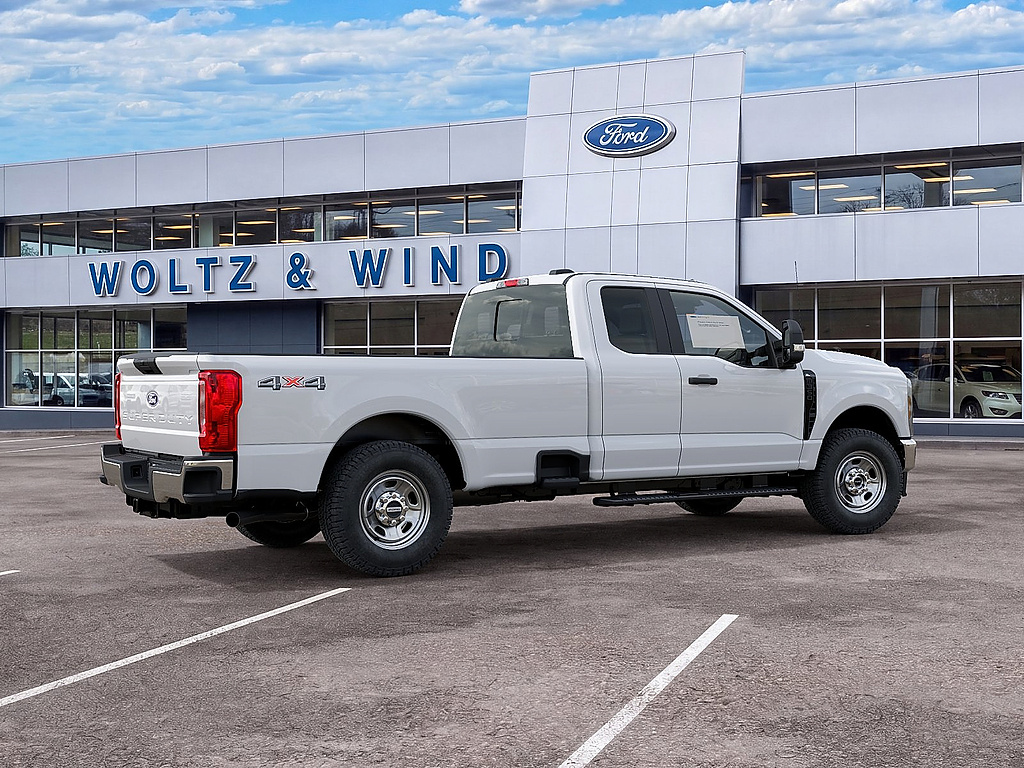 2027 Ford Super Duty F-350 SRW photo 6 of 22