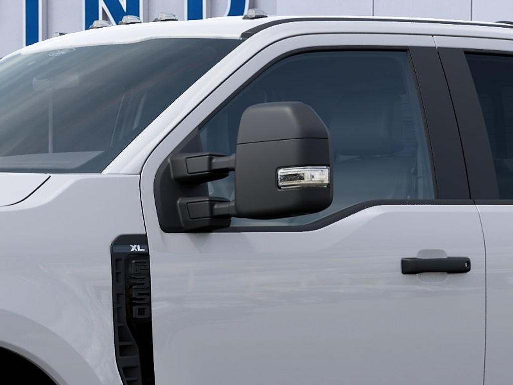 2027 Ford Super Duty F-350 SRW photo 20 of 22