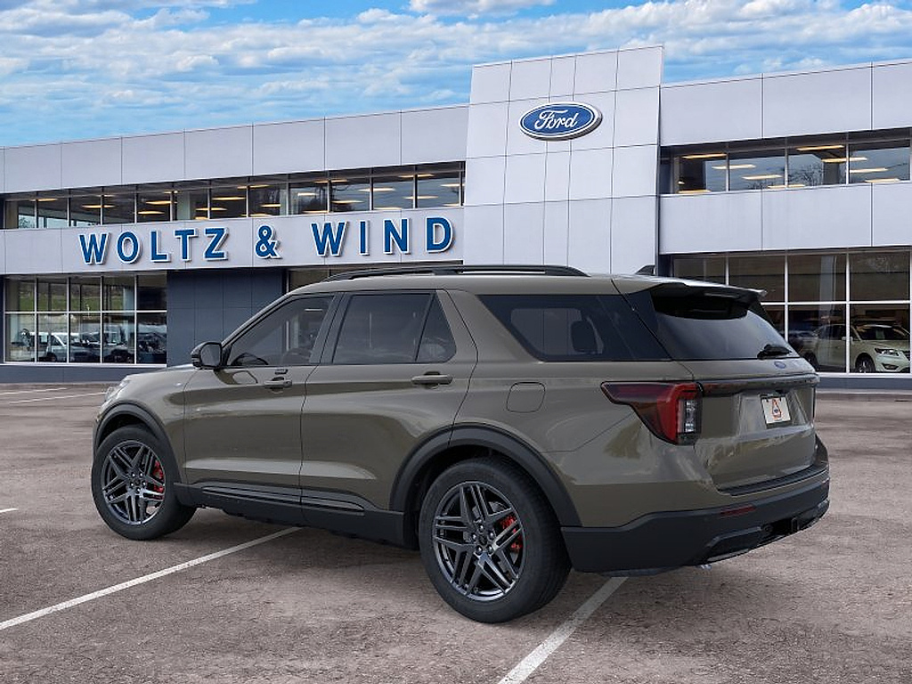 2026 Ford Explorer photo 4 of 23
