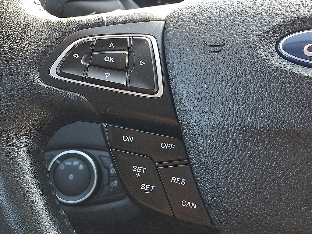 2018 Ford Escape SEL Blue at Altoona Honda