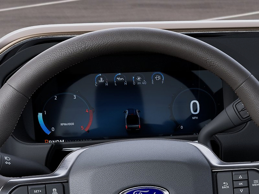 2027 Ford Super Duty F-350 SRW photo 13 of 22