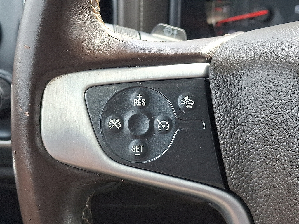 2015 GMC Sierra 1500 photo 20 of 31