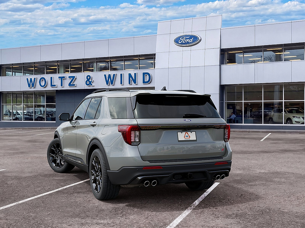 2027 Ford Explorer photo 8 of 23