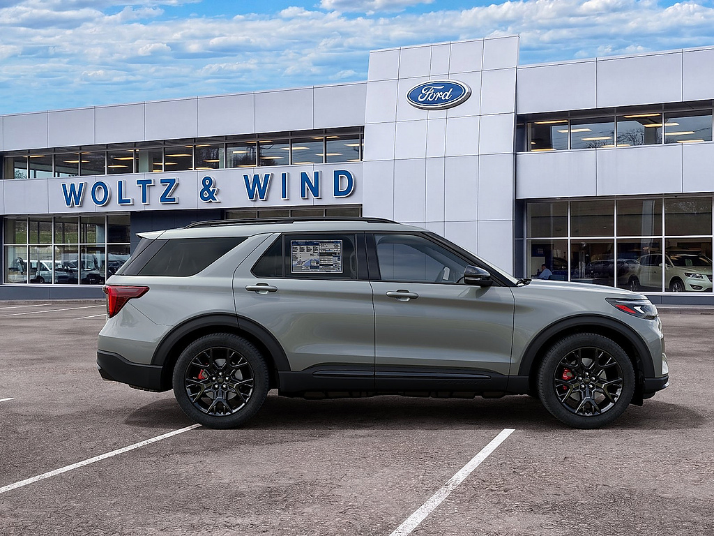 2027 Ford Explorer photo 5 of 23