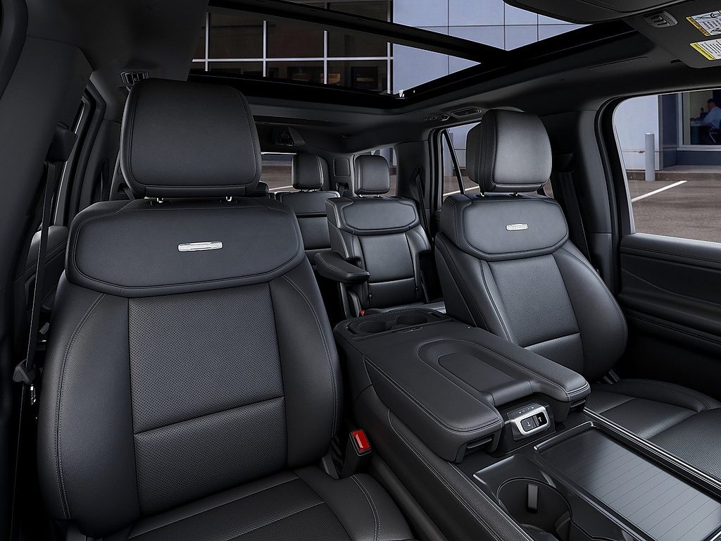 2027 Ford Expedition Platinum Nocturnal Blue at Washington Ford