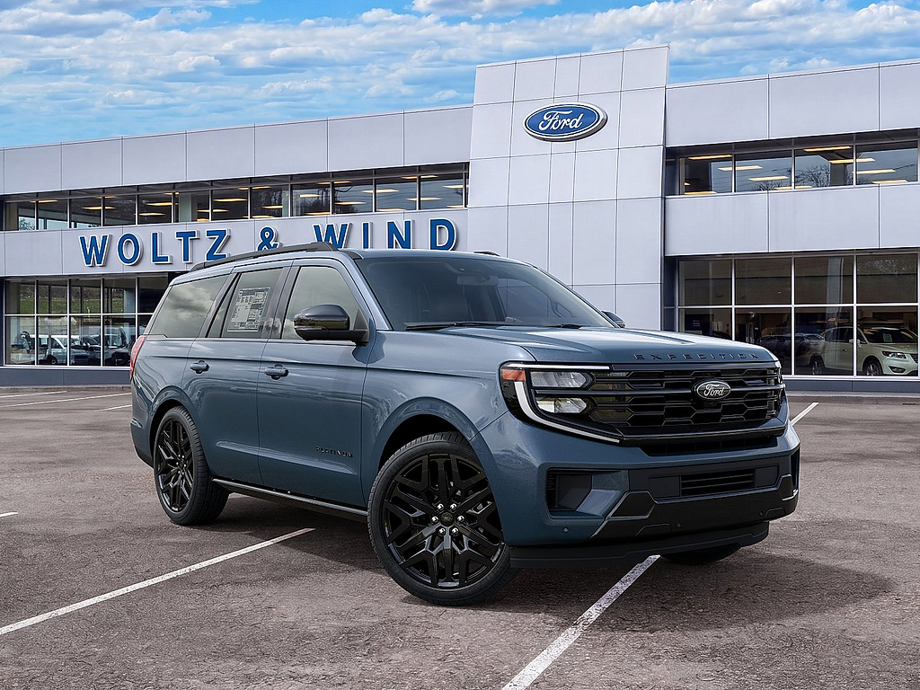 2027 Ford Expedition Platinum Nocturnal Blue at Washington Ford