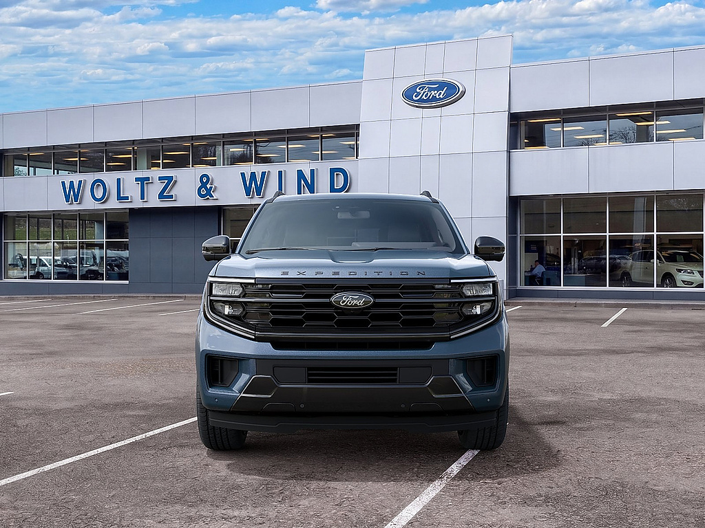 2027 Ford Expedition Platinum Nocturnal Blue at Washington Ford