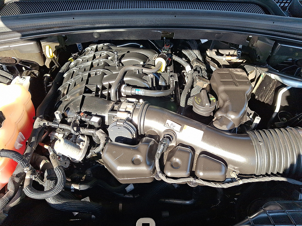 2022 Jeep Grand Cherokee L photo 28 of 32