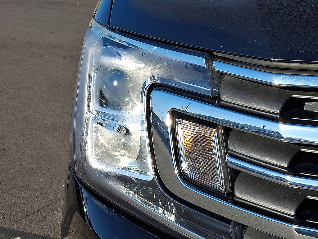 2021 Ford Expedition photo 9 of 31