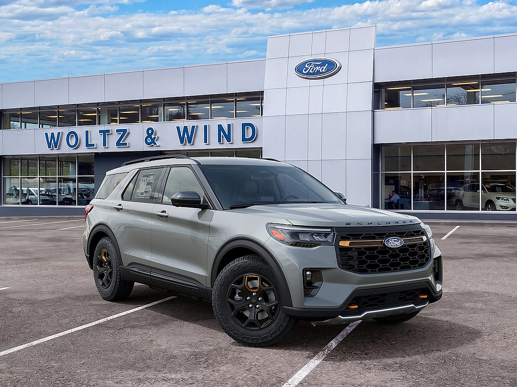 2027 Ford Explorer photo 4 of 23