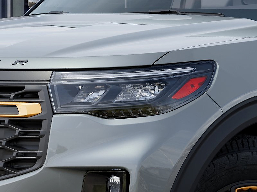 2027 Ford Explorer photo 18 of 23