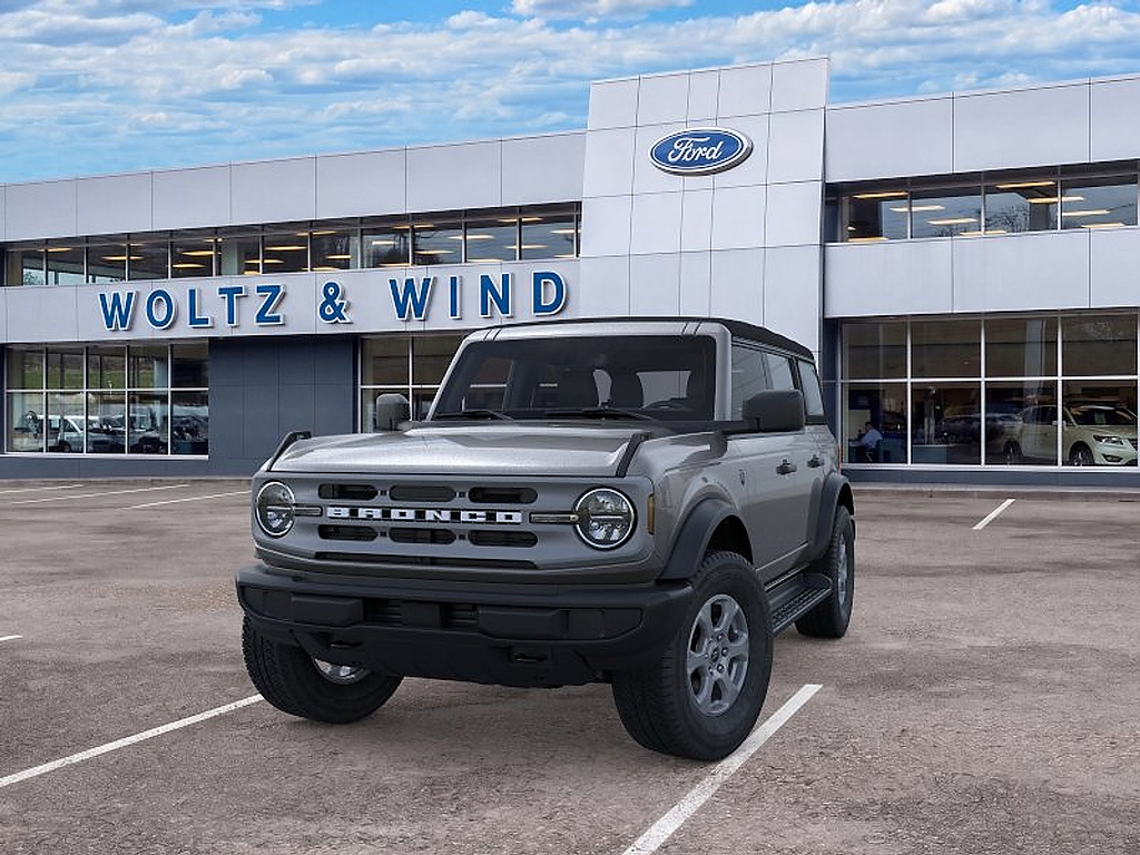 2025 Ford Bronco photo 2 of 25