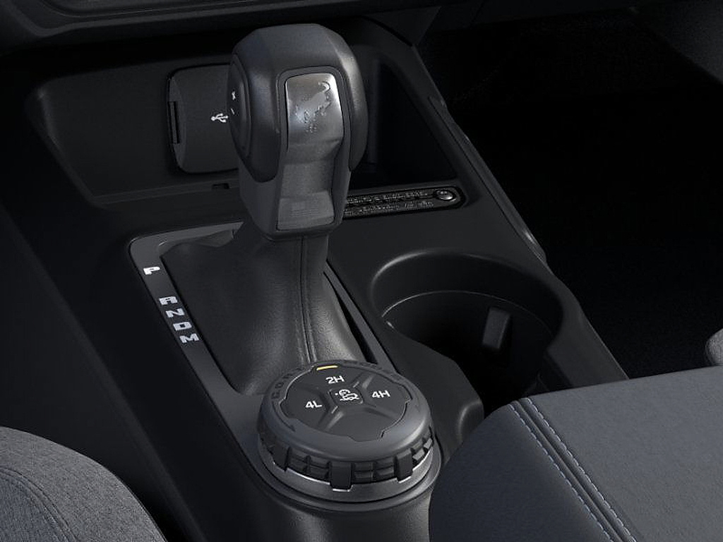 2025 Ford Bronco photo 17 of 25