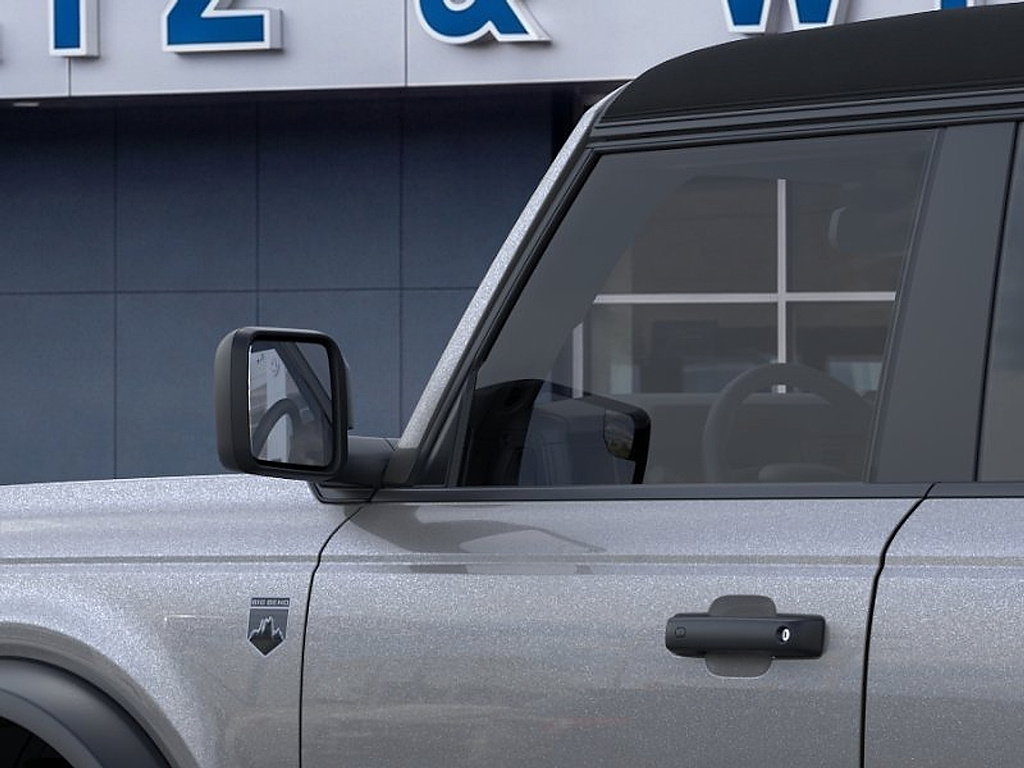 2025 Ford Bronco photo 22 of 25