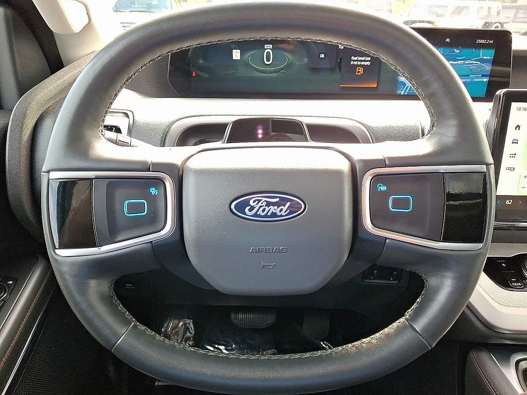 2025 Ford Expedition Active Agate Black at Altoona Honda