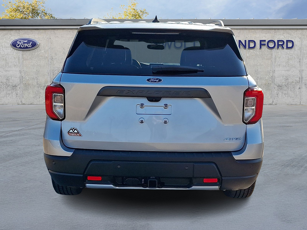 2023 Ford Explorer photo 5 of 32