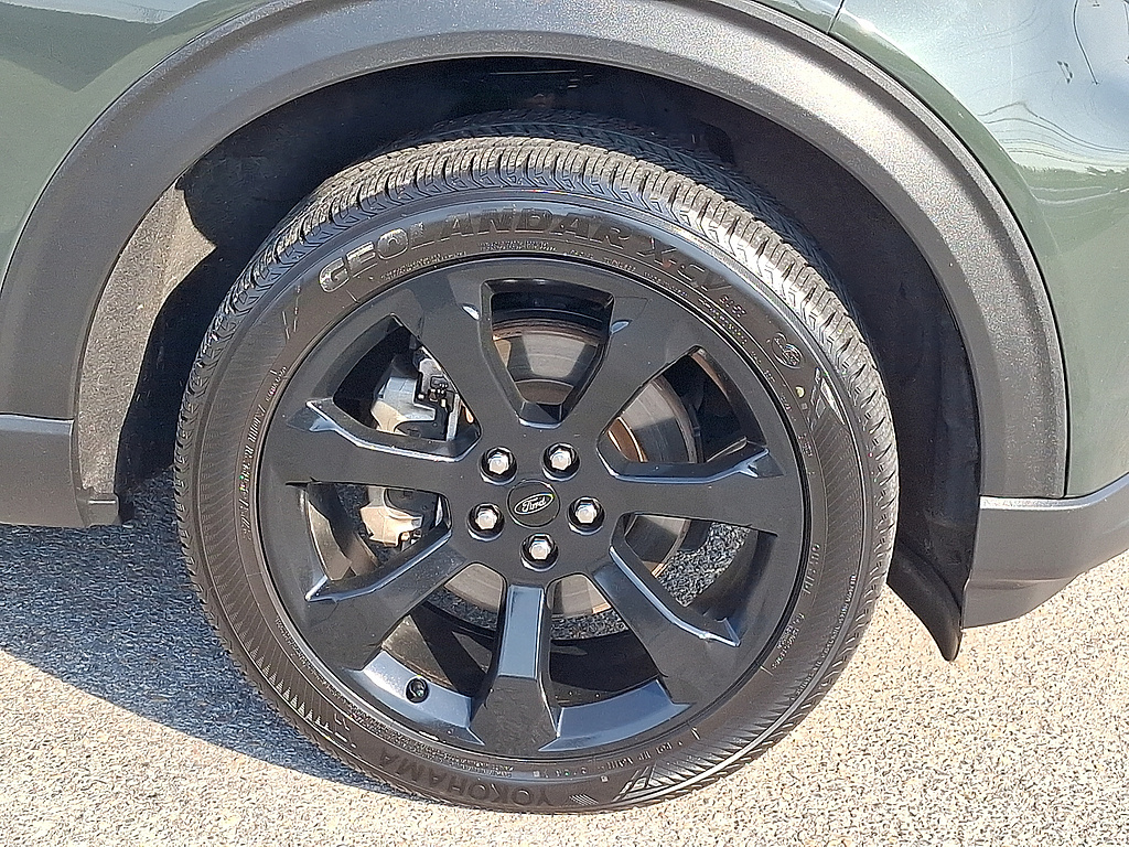 2023 Ford Explorer ST-Line Forged Green at Lake View Ford