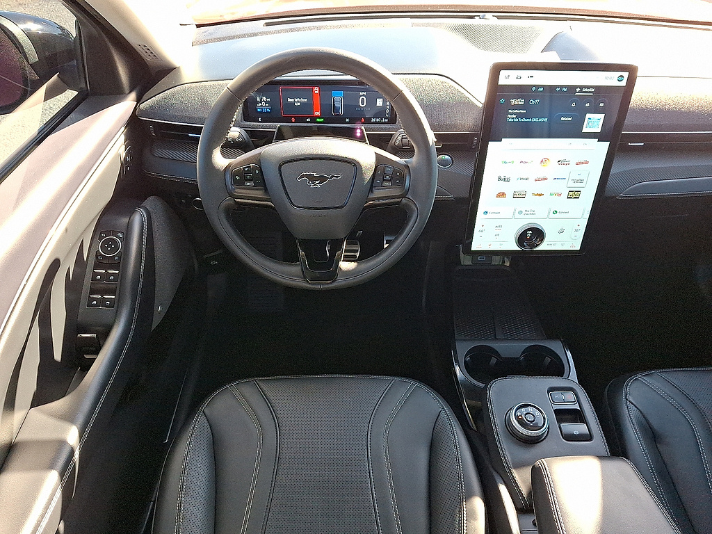 2023 Ford Mustang Mach-E photo 11 of 31