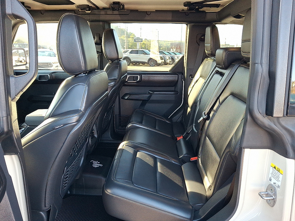 2025 Ford Bronco photo 10 of 31