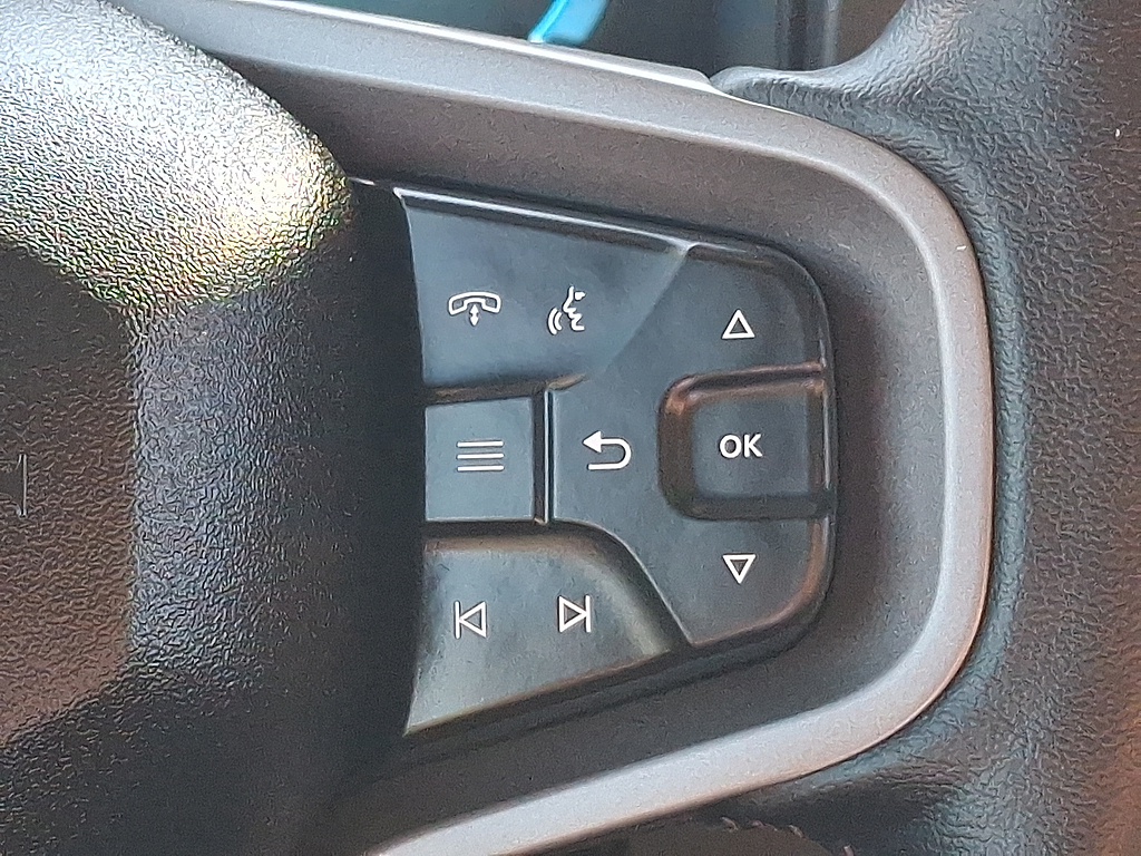 2025 Ford Bronco photo 22 of 31