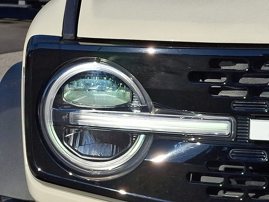 2025 Ford Bronco photo 9 of 31