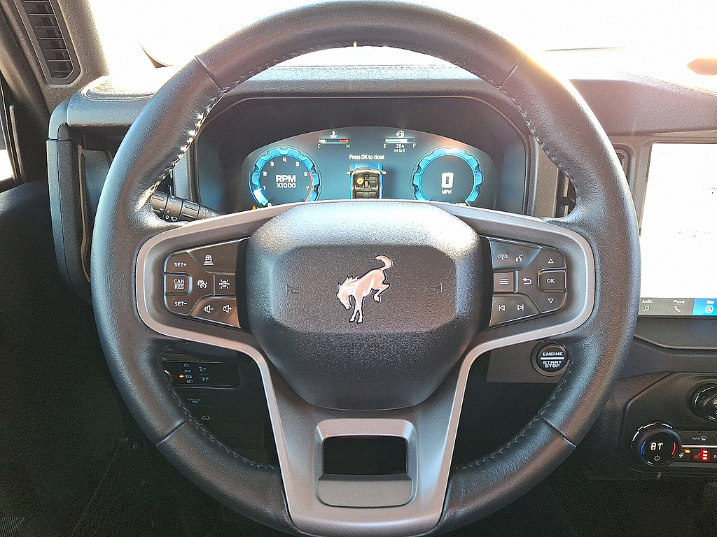 2025 Ford Bronco photo 19 of 31
