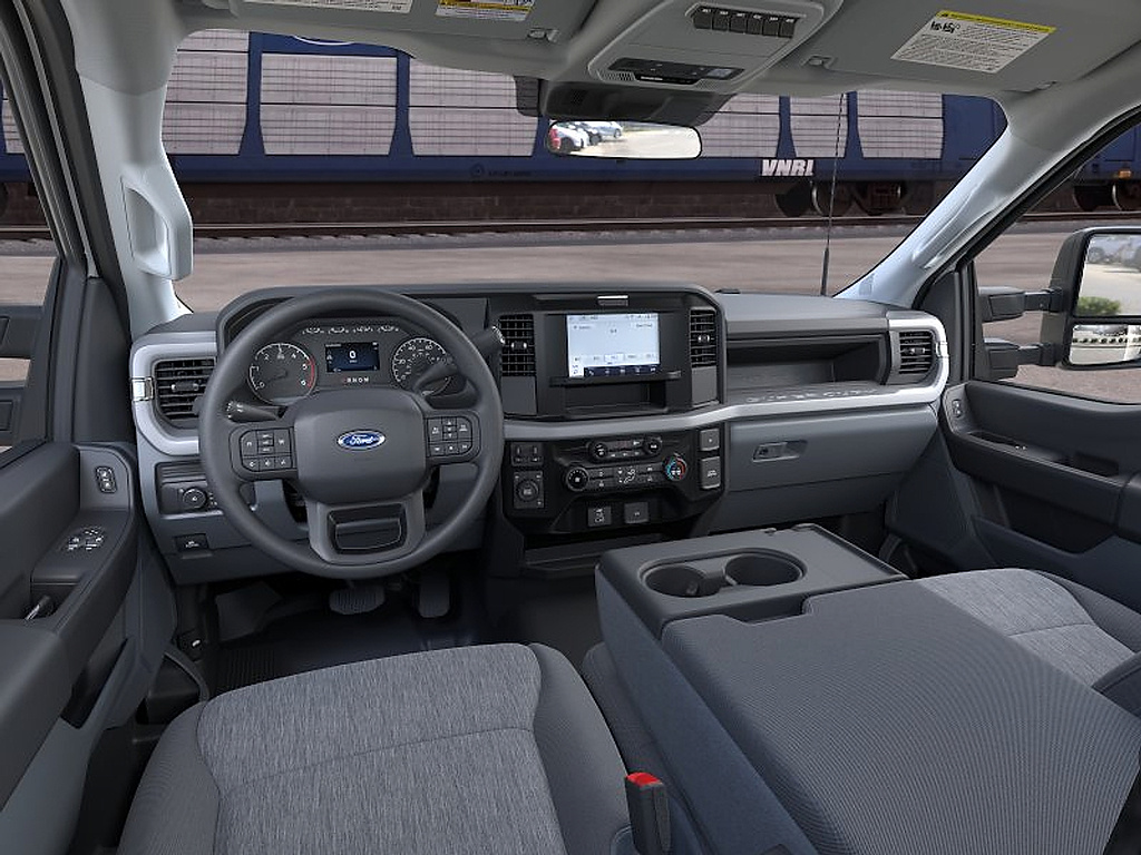 2026 Ford Super Duty F-550 DRW photo 9 of 22