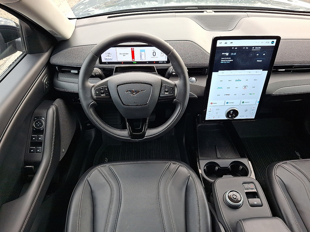 2024 Ford Mustang Mach-E photo 11 of 31