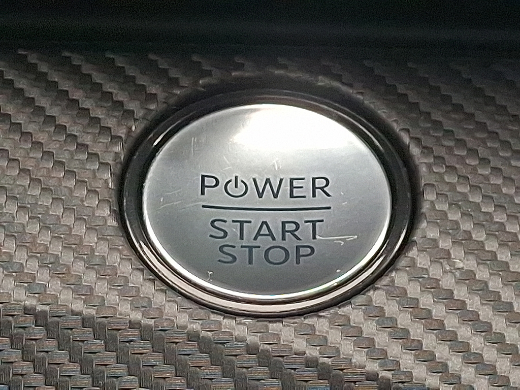 2024 Ford Mustang Mach-E photo 25 of 31