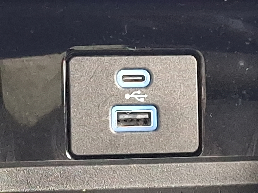 2024 Ford Mustang Mach-E photo 22 of 31