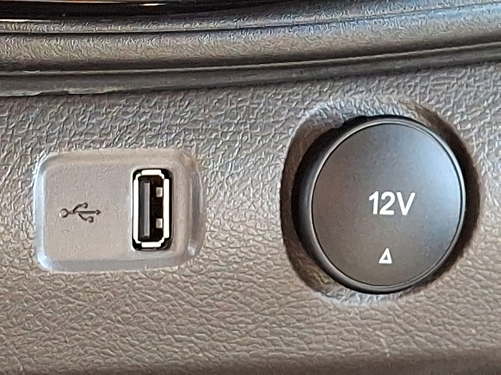 2026 Ford Transit Passenger Wagon 350 XLT Ingot Silver at Woltz & Wind Ford