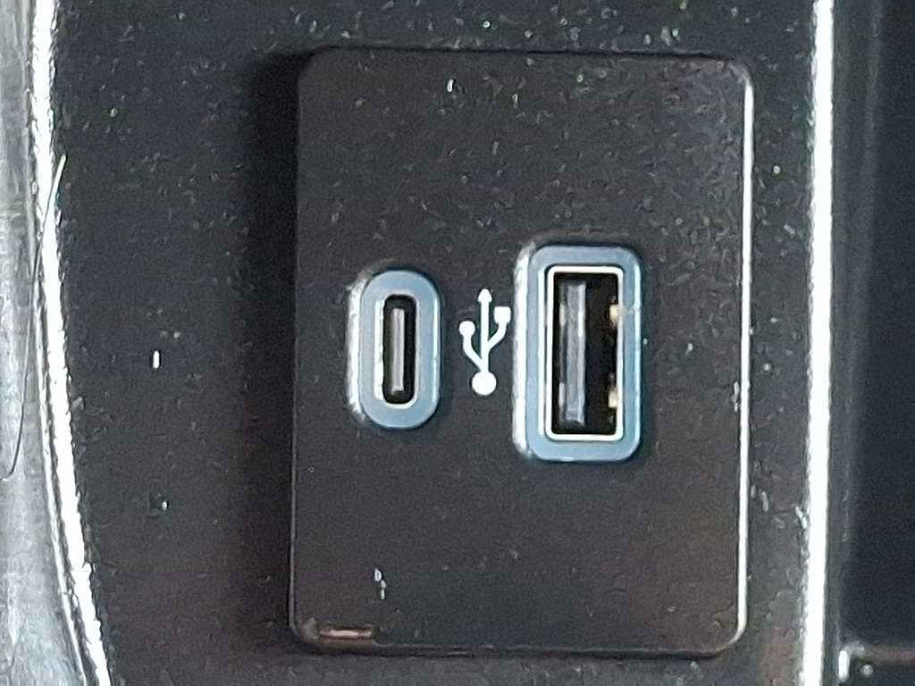 2023 Ford F-150 photo 24 of 31