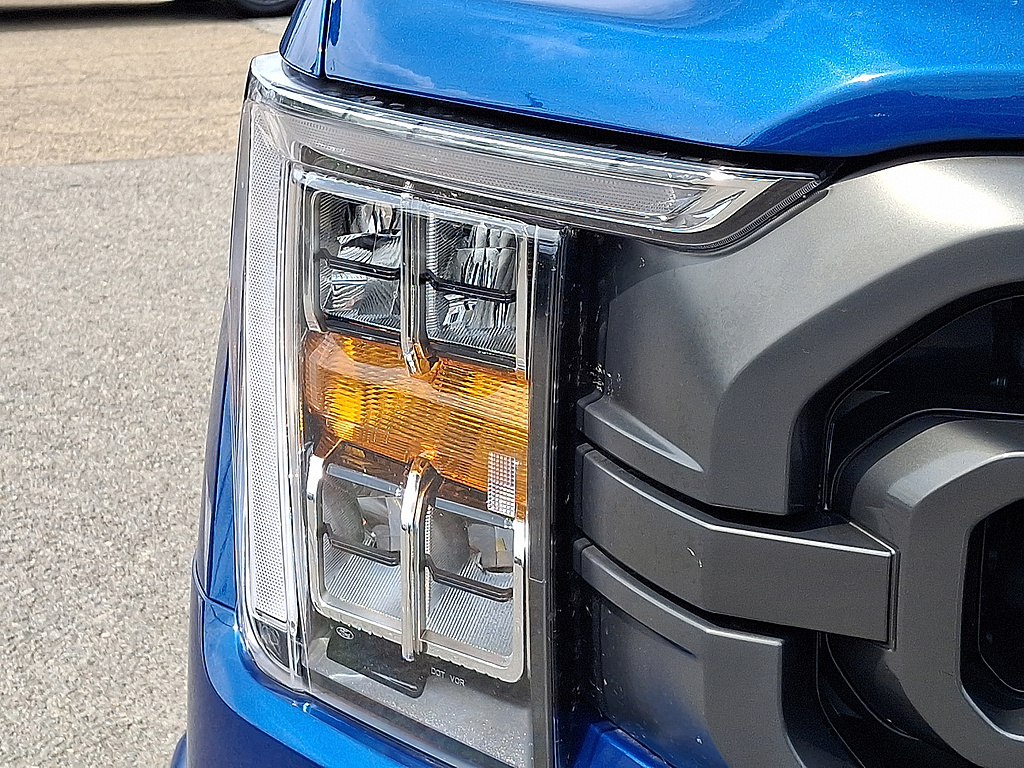 2023 Ford F-150 photo 9 of 31