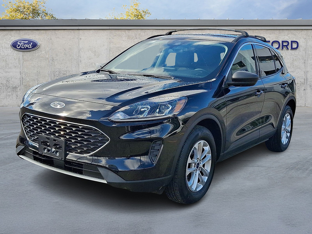 2022 Ford Escape SE Agate Black at Lake View Ford