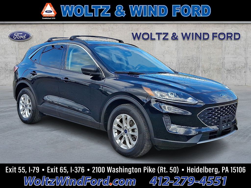 2022 Ford Escape SE Agate Black at Lake View Ford