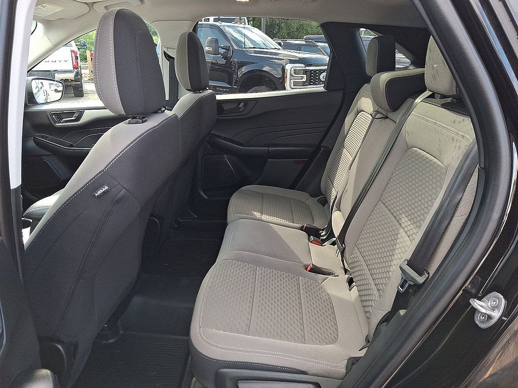 2022 Ford Escape SE Agate Black at Lake View Ford
