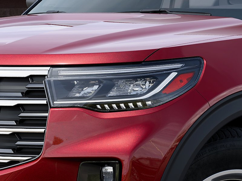 2027 Ford Explorer photo 18 of 23